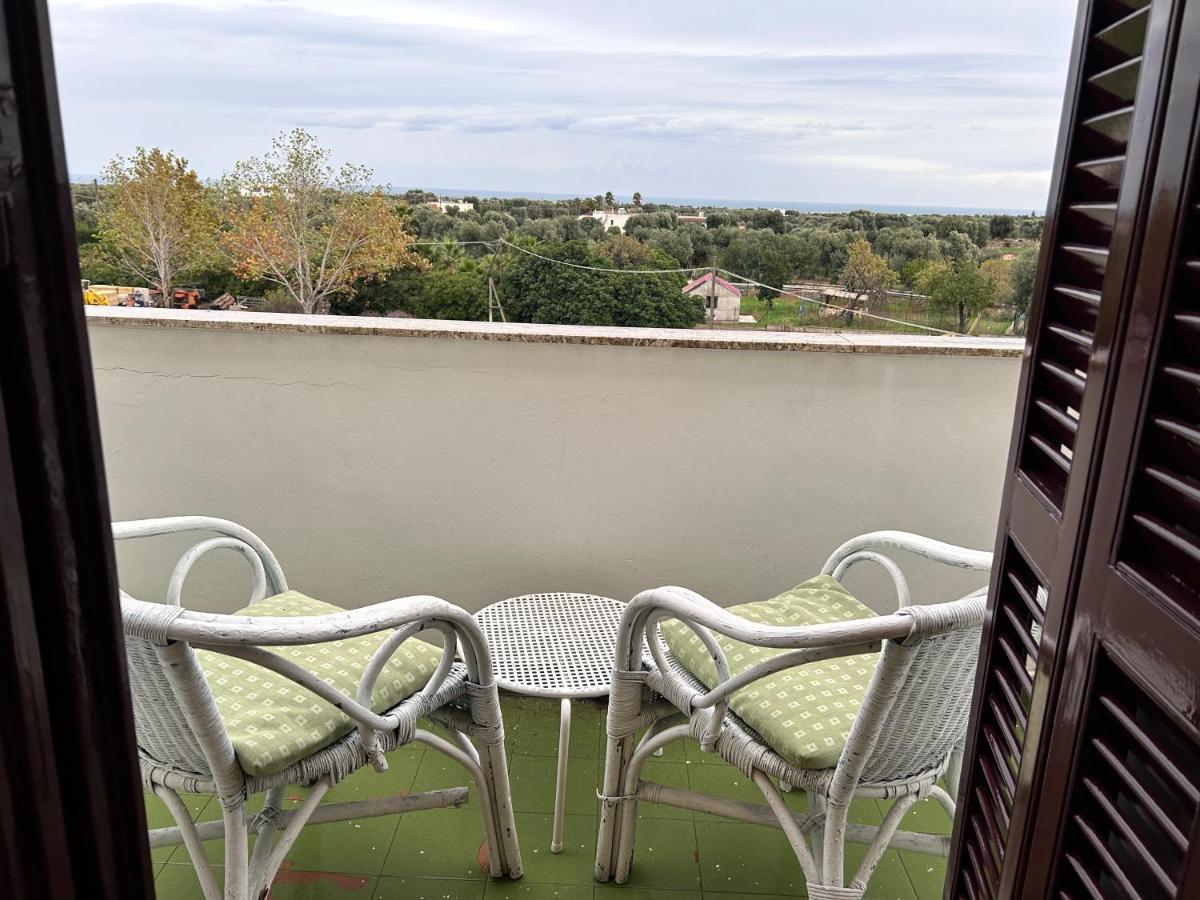 Villa Casa Con Finestra Che Vede Il Mare Fasano Exterior foto