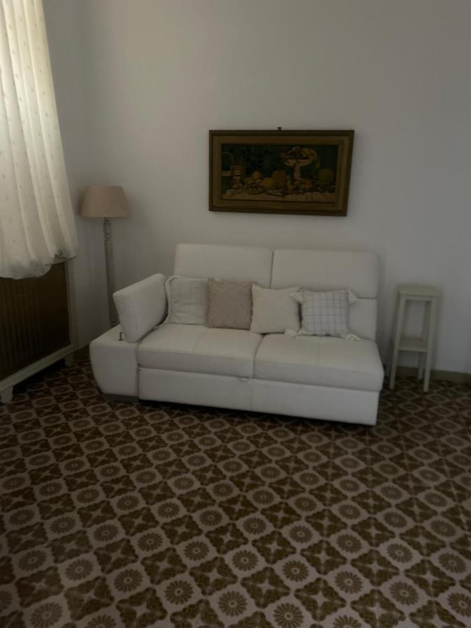 Villa Casa Con Finestra Che Vede Il Mare Fasano Exterior foto